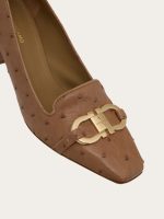 Ferragamo Gancini ornament pump - Image 2